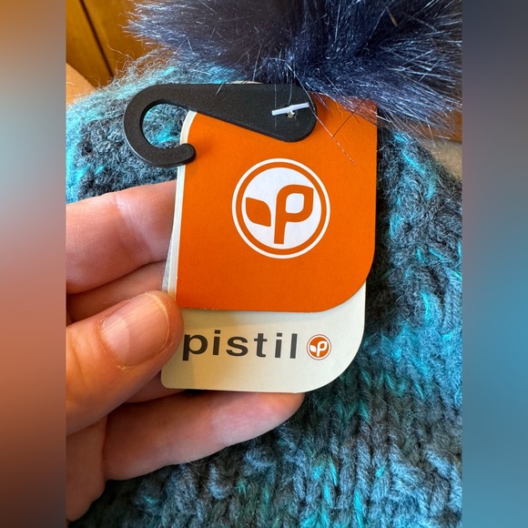 NWT Pistil Winter Hat Teal Blue with Pom Pom - Picture 3 of 8